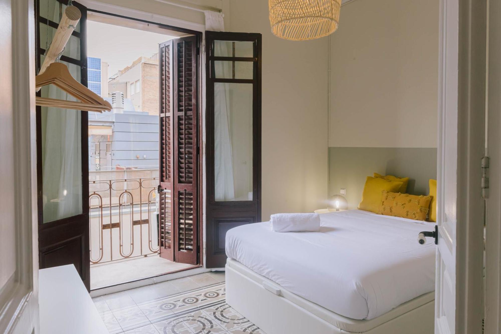 Aticco Living Gracia - Apartments Rooftop Barcelona Eksteriør bilde