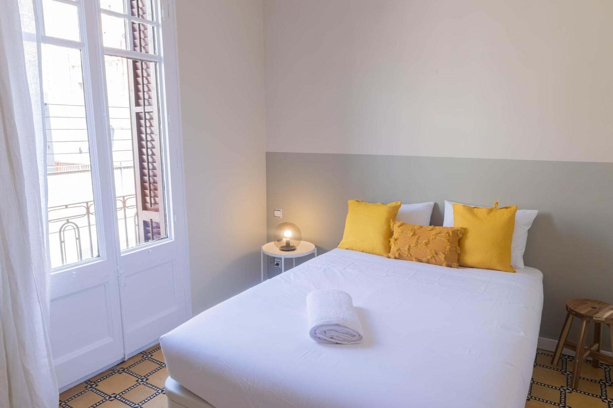 Aticco Living Gracia - Apartments Rooftop Barcelona Eksteriør bilde