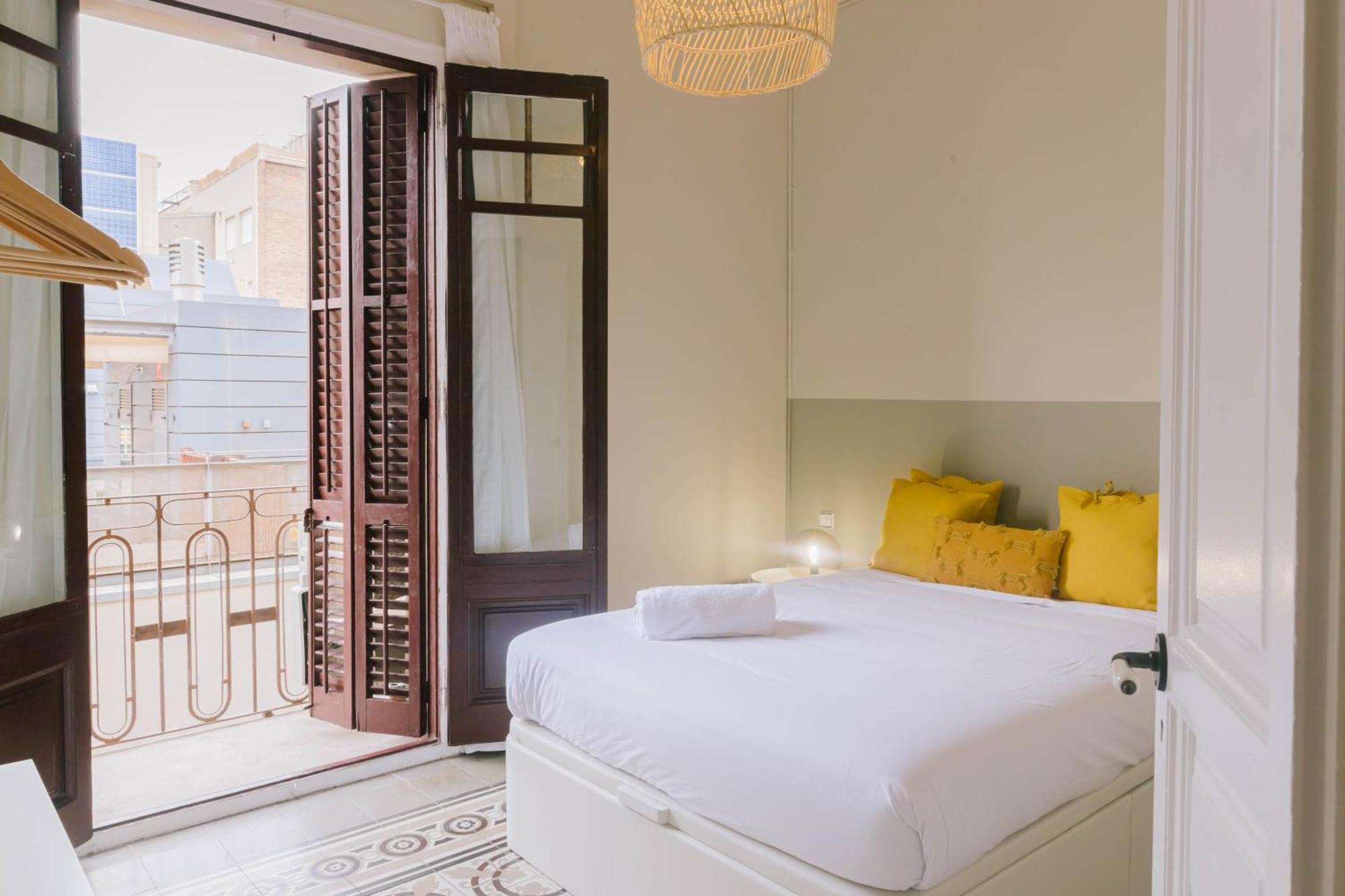 Aticco Living Gracia - Apartments Rooftop Barcelona Eksteriør bilde